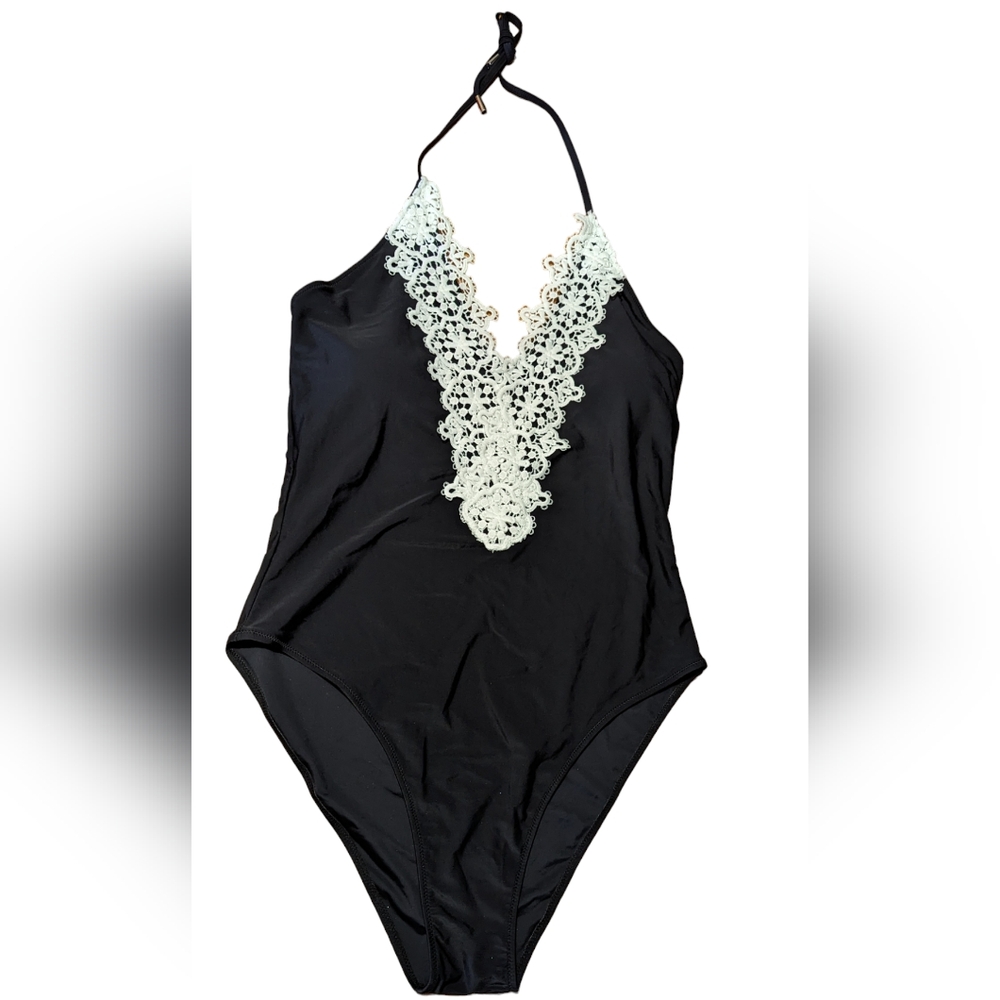 XXL Plus Size NWT Low Cut Halter Top One Piece Black White Lace Trim Swimsuit